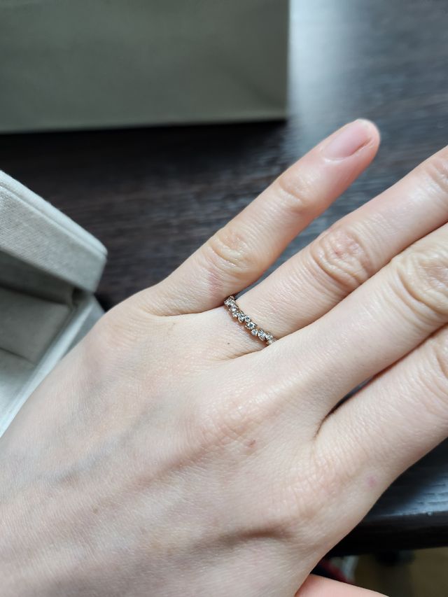 指輪の購入後の写真