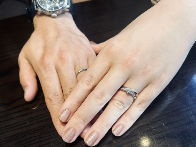 重ね付けした指輪