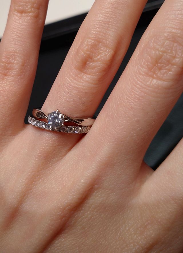 婚約指輪・結婚指輪の重ね付け