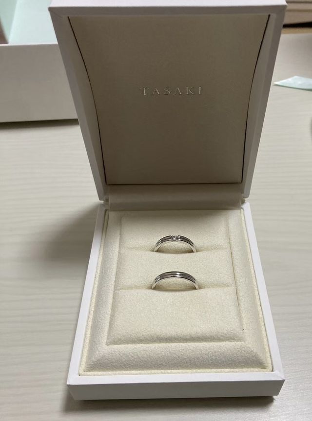 ペアでそろえた指輪です