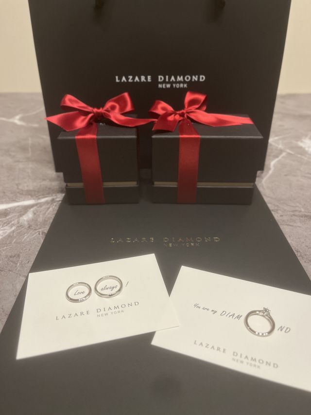 ボックスと頂いた婚姻届と指輪