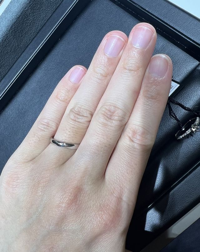 シンプルなデザインなので長年使えると思いました。