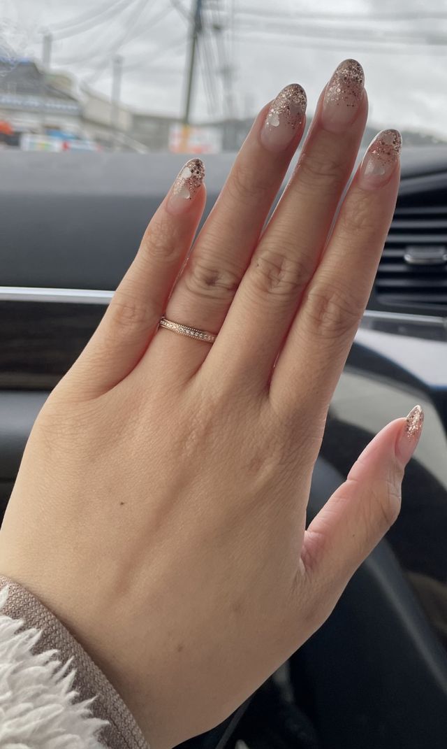 車の中でノーマルカメラで撮りました！