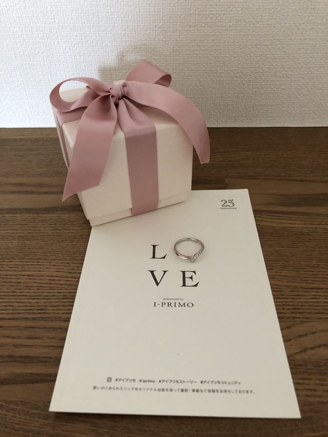 ダイヤモンド輝く結婚指輪