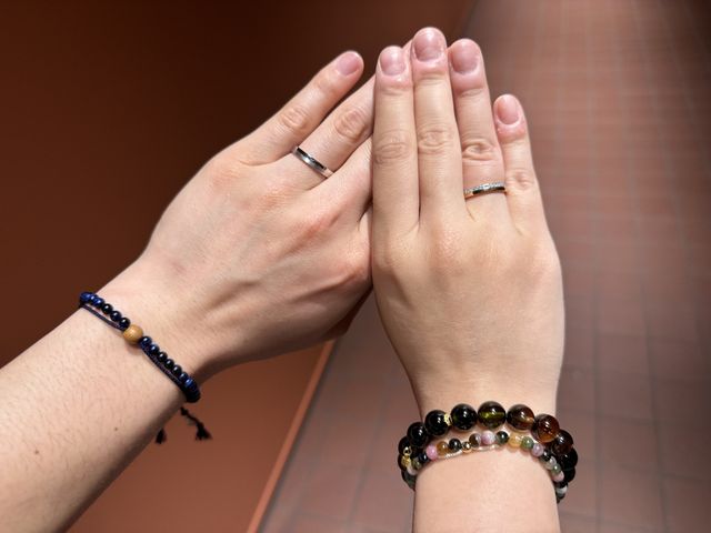 シンプルかつ着け心地のよいデザインです。