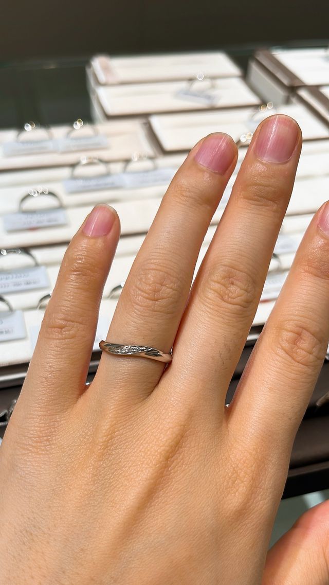 シンプルなリング