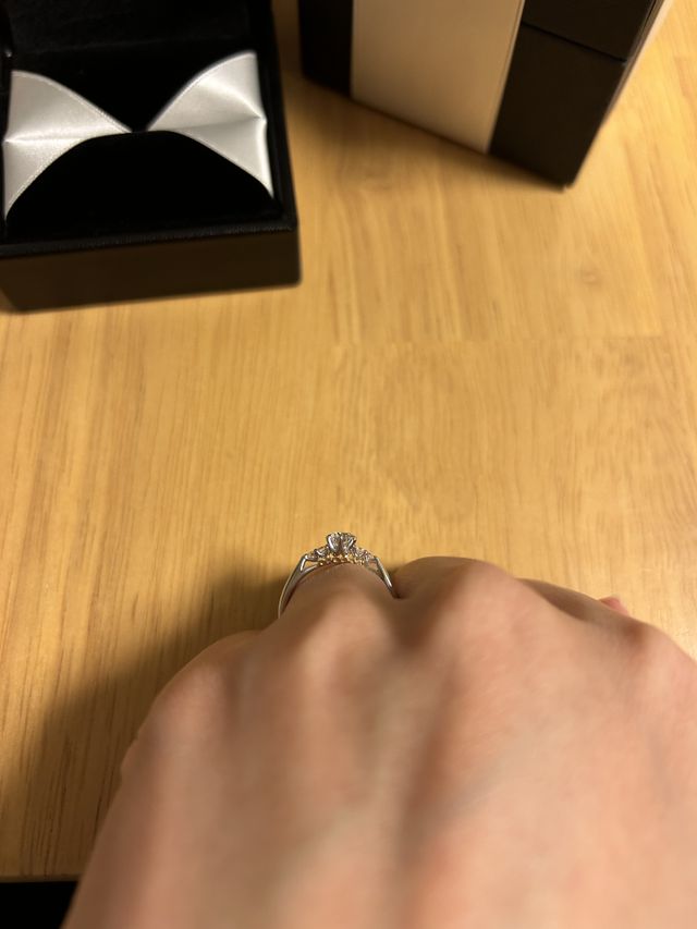 Ensembleの指輪の側面