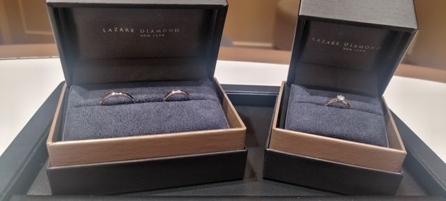 婚約指輪:カリヨン
結婚指輪:ブリス