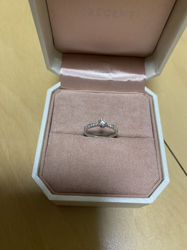 指輪のみの写真です。
