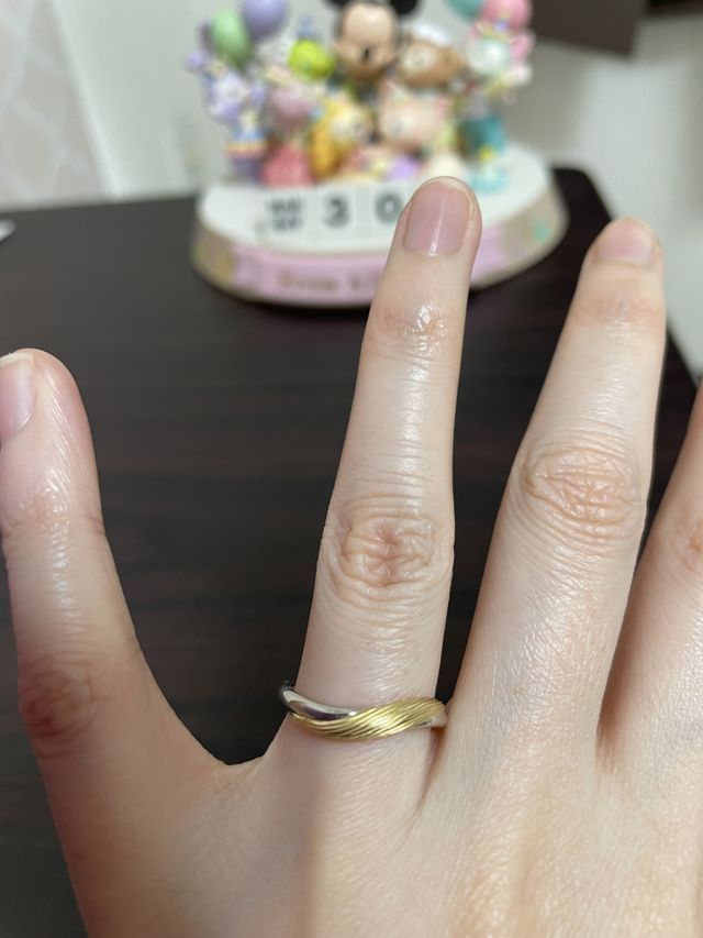 着用時の写真。ディズニーデザインでお気に入りです。