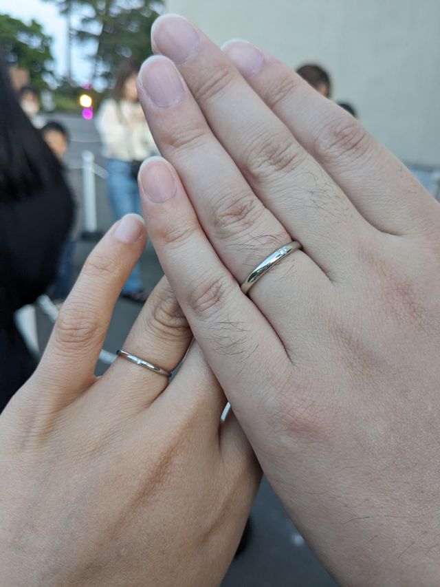 入籍した直後に指輪をはめて遊園地デートをしました！