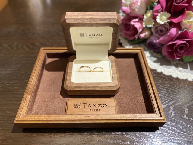 木箱は世界に一つだけの木目になっていて、こだわりがすごい！