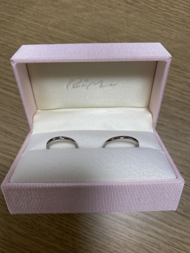 シンプルなデザインで決めました。