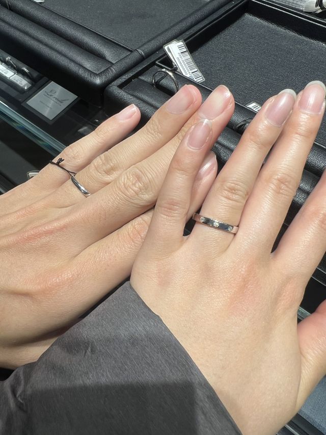 ミル、ダイヤモンドあり結婚指輪