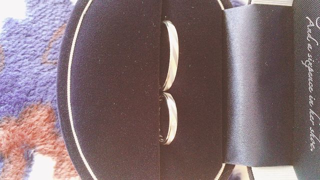 つや消し加工されてます。