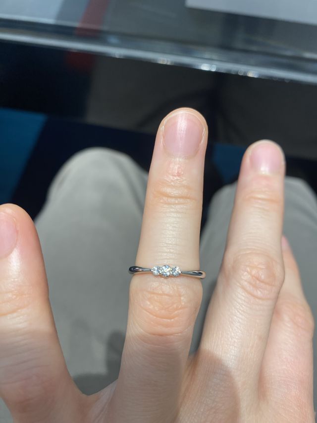 結婚指輪に購入しました。
