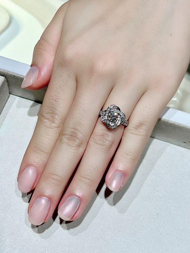 ピヴォワンヌです