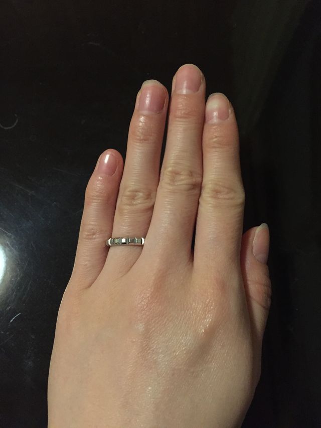 ブシュロンのクルドパリです。プラチナです。