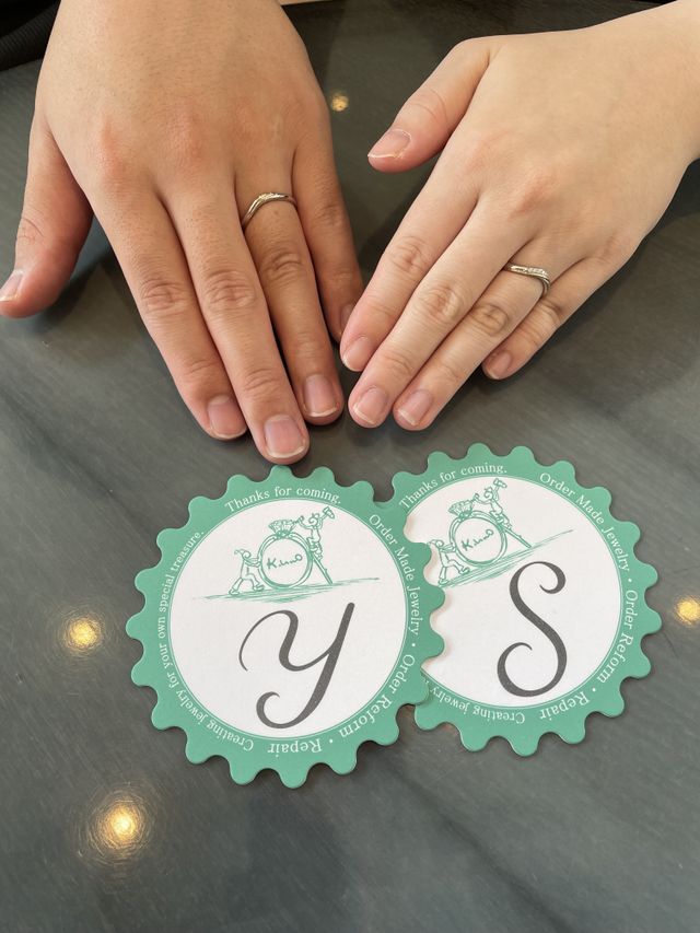 お店の方に撮っていただきました。