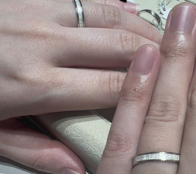 今回女性側が購入した指輪です