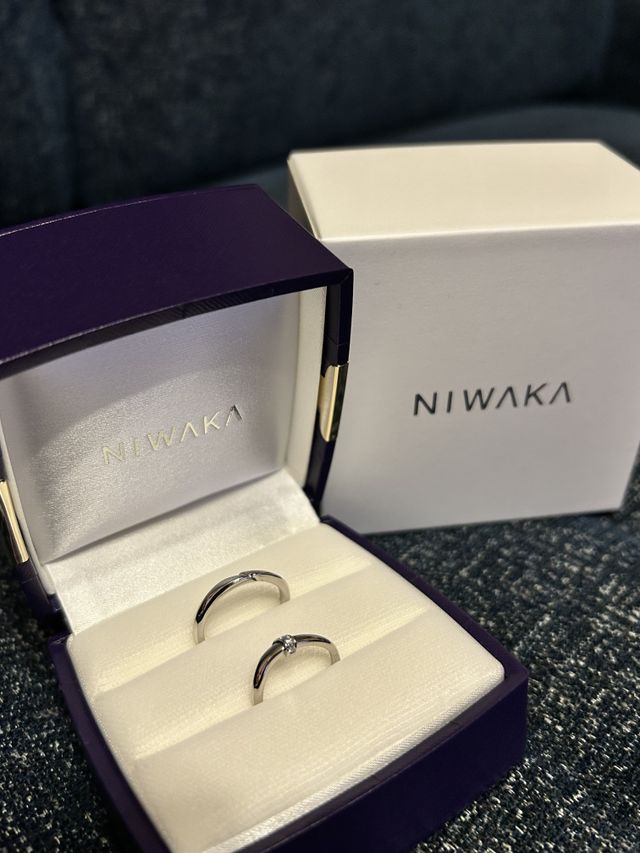 購入し自宅に郵送されてきました。