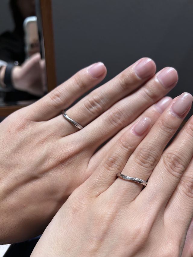 店頭での試着状況を撮影