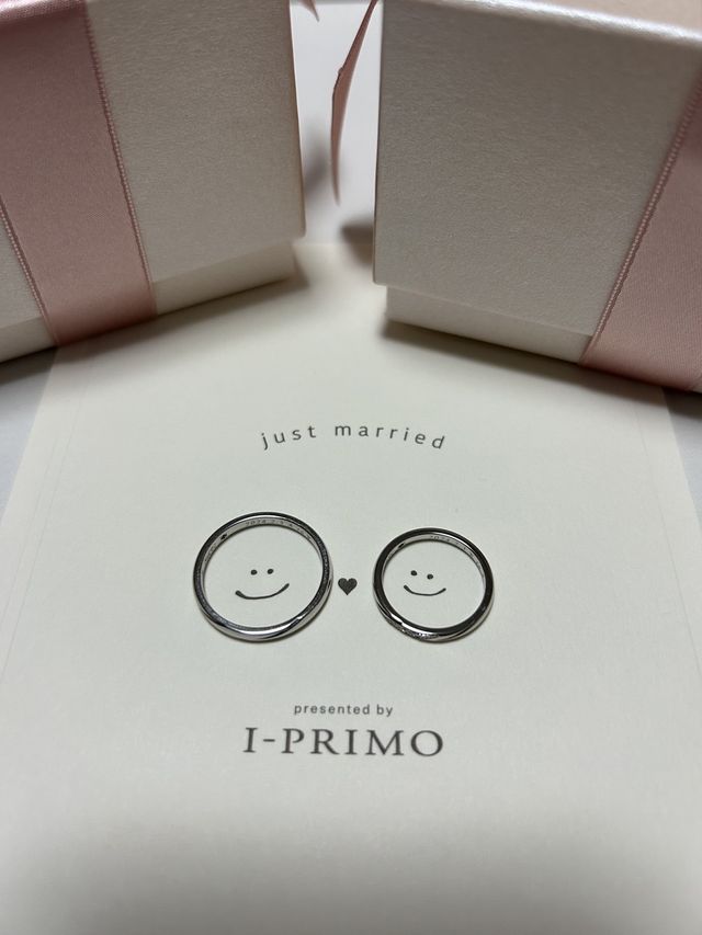 I-PRIMOで購入した結婚指輪を載せました。