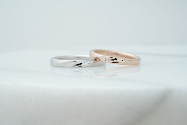 表面仕上げ:中心のみ鏡面、他ホーニング/デザイン:ストレート