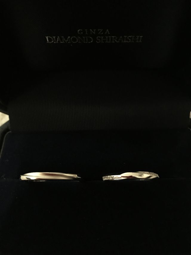 ストレートだけどひねりを入れているのでオシャレ！