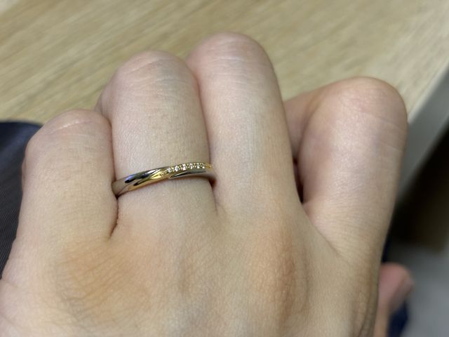 イエローゴールドとシルバーの組み合わせにしました！