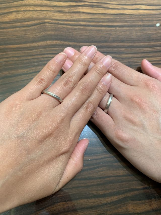 つや消しが施されており、とても素敵だと思いました！
