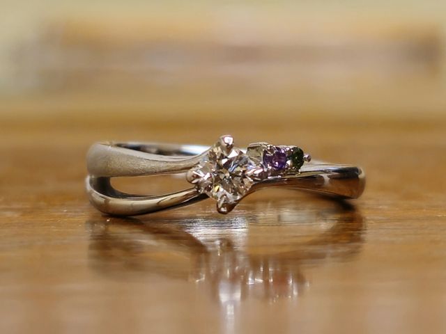 指輪デザインは、すべて自分で決めることができます。