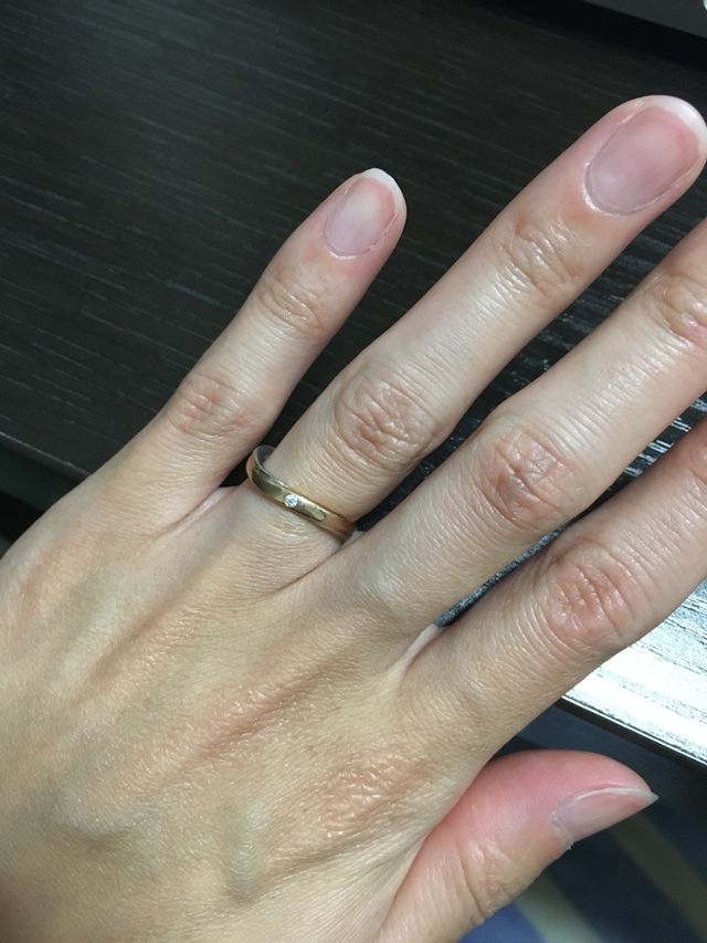 婚約指輪を作らなかったので、結婚指輪にダイヤを♡