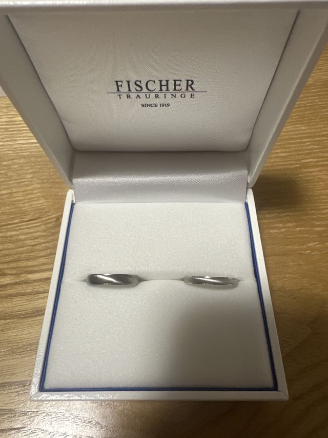 箱に入った状態