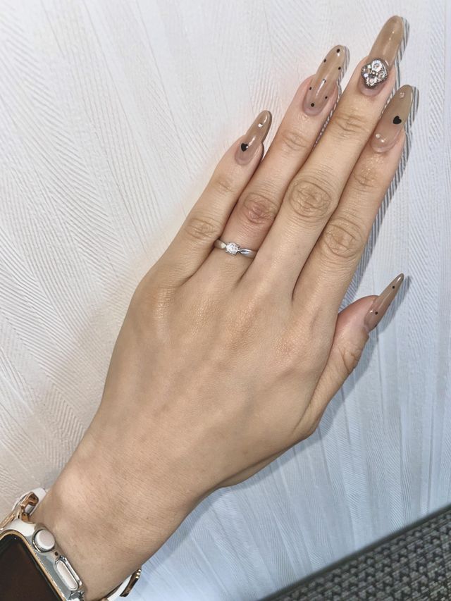 長いことつけていますが傷がつきにくいです。