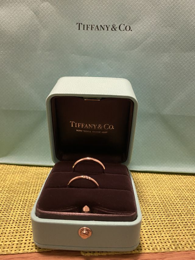 ペアにできるものにしました。