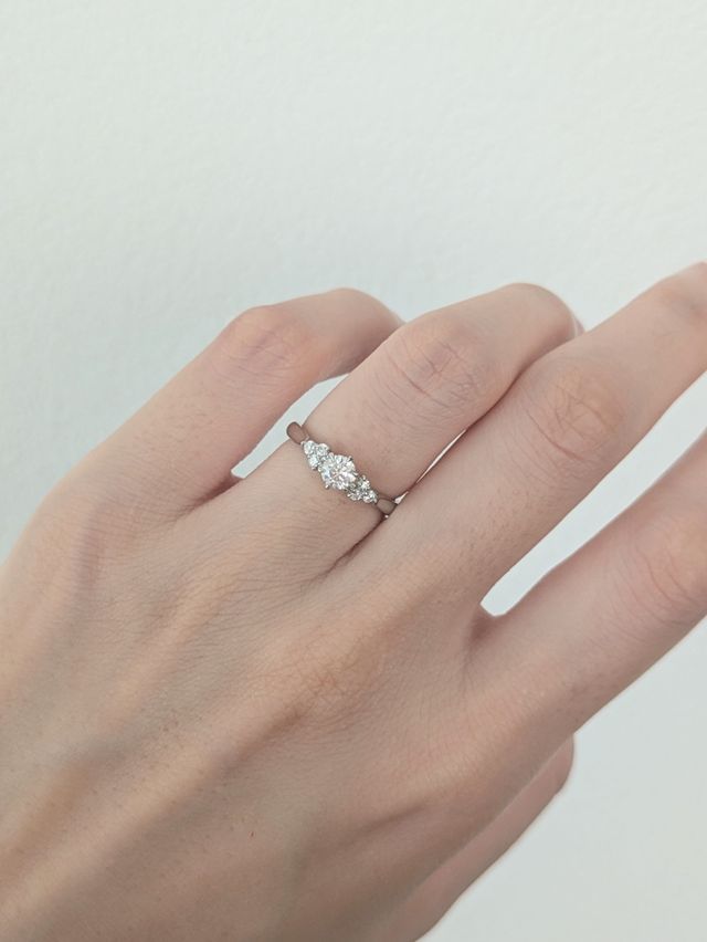 明るいところで見ると本当にキラキラぴかぴかです★