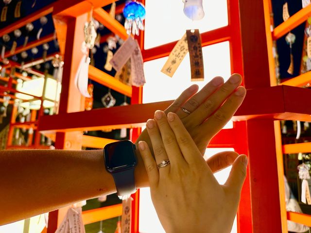 夜でもキラキラとしっかり映える指輪です！
