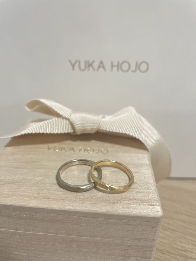 ペアで同じ種類のものを購入しました
