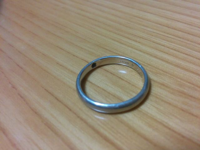 購入後、挙式前に1度だけ研磨してもらいました。