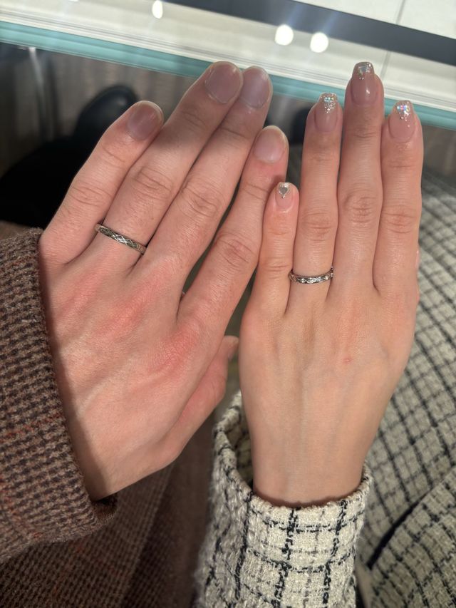 ペアでつけてもかわいい。