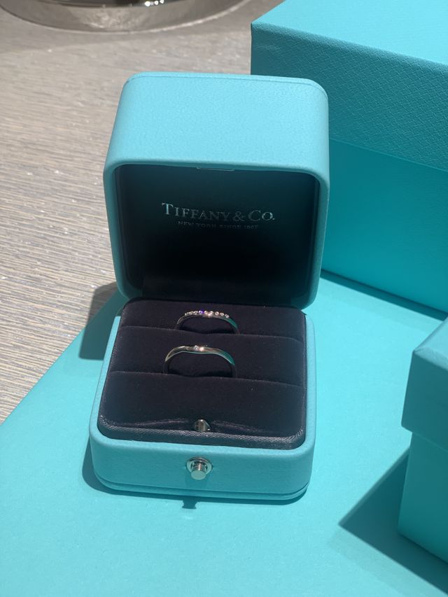 購入した際にティファニーで撮影しました！