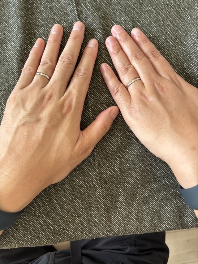 シンプルなデザインで、着け心地が良いです。