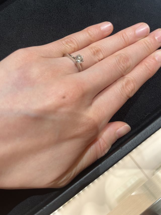 一粒ダイヤです