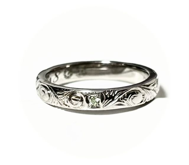 和彫りの唐草模様を一周彫りしてもらいました!