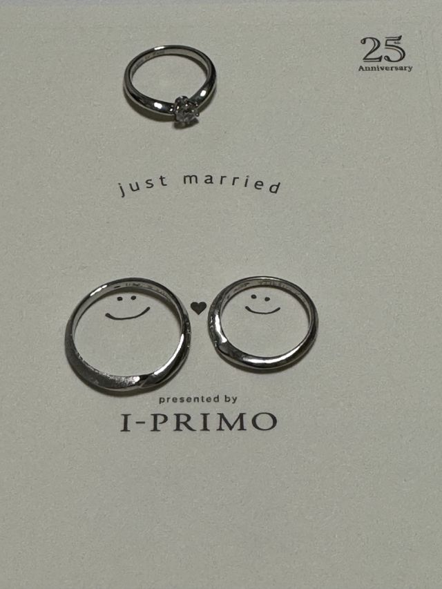 記念にいただいたペーパーに置きました。