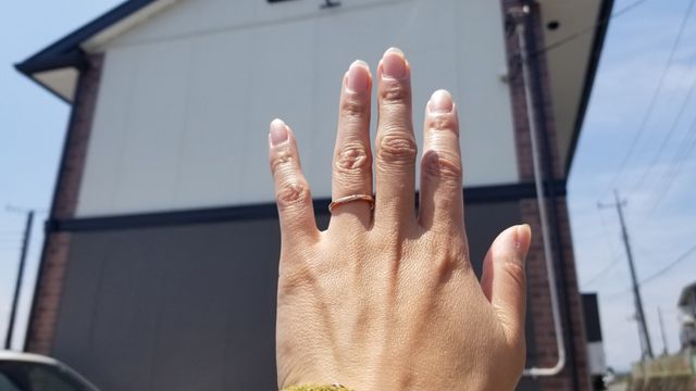 購入して家に着いた時の写真。野外に出た時の輝きが素晴らしい。