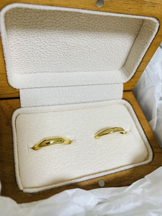 お互いに好きなデザインを選びました。