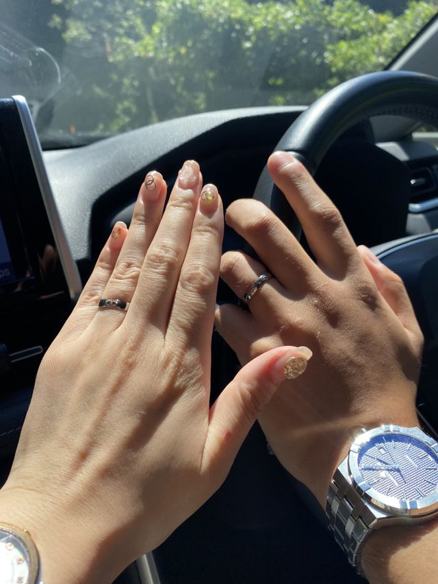 夫婦で揃ってつけました