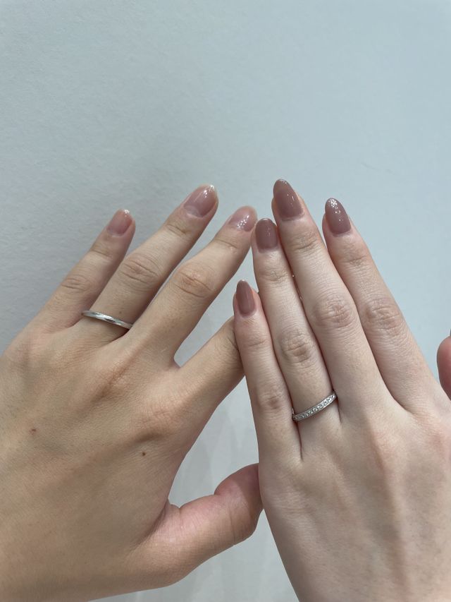 メンズはアニバーサリオ
レディースはハーフエタニティ02